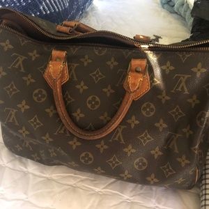 Louis Vuitton Speedy Bag